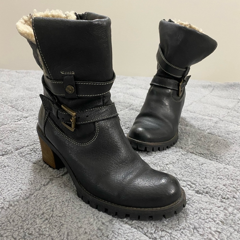 3/$20 Unknown brand combat type boots